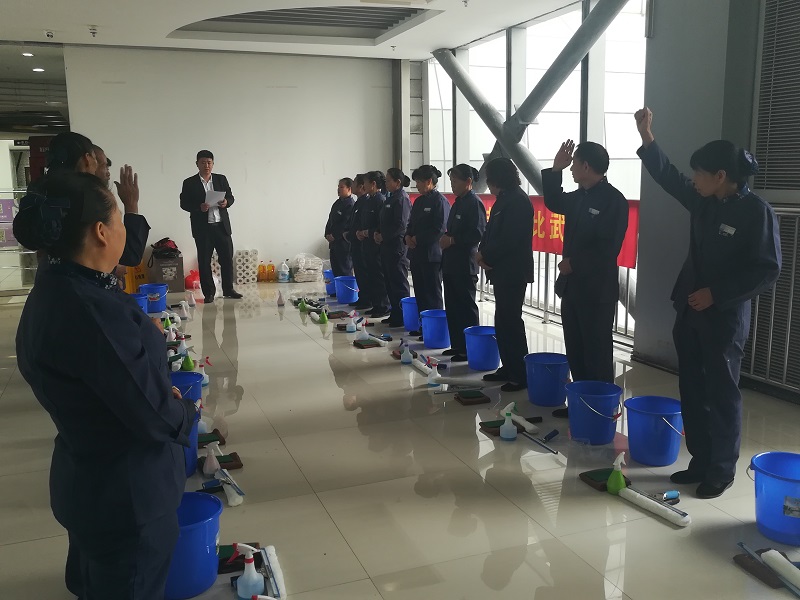 �B�T(m��n)��ȸ�Ӻ����������v��(ch��ng)�������ܴ����