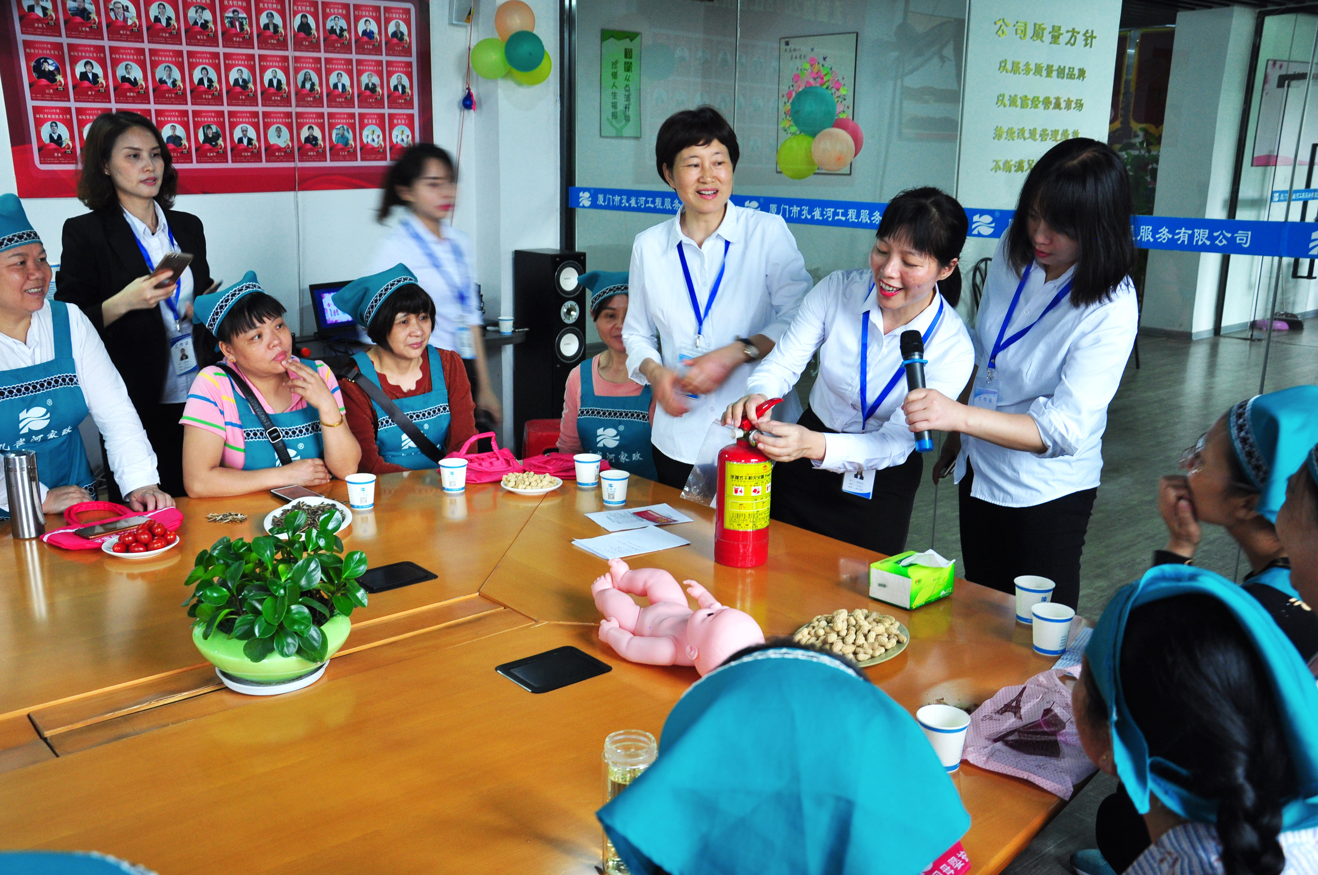 ��֦����һ���@��������ȸ����ɩ��Ӗ���f��