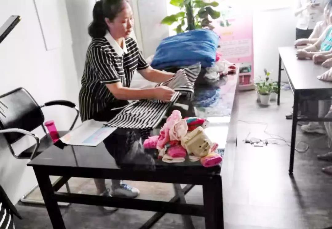 ��ķ��ɩ�ؠt����ɳ��B(t��i)����ȸ����ĩ��Ӗ(x��n)���cæ��